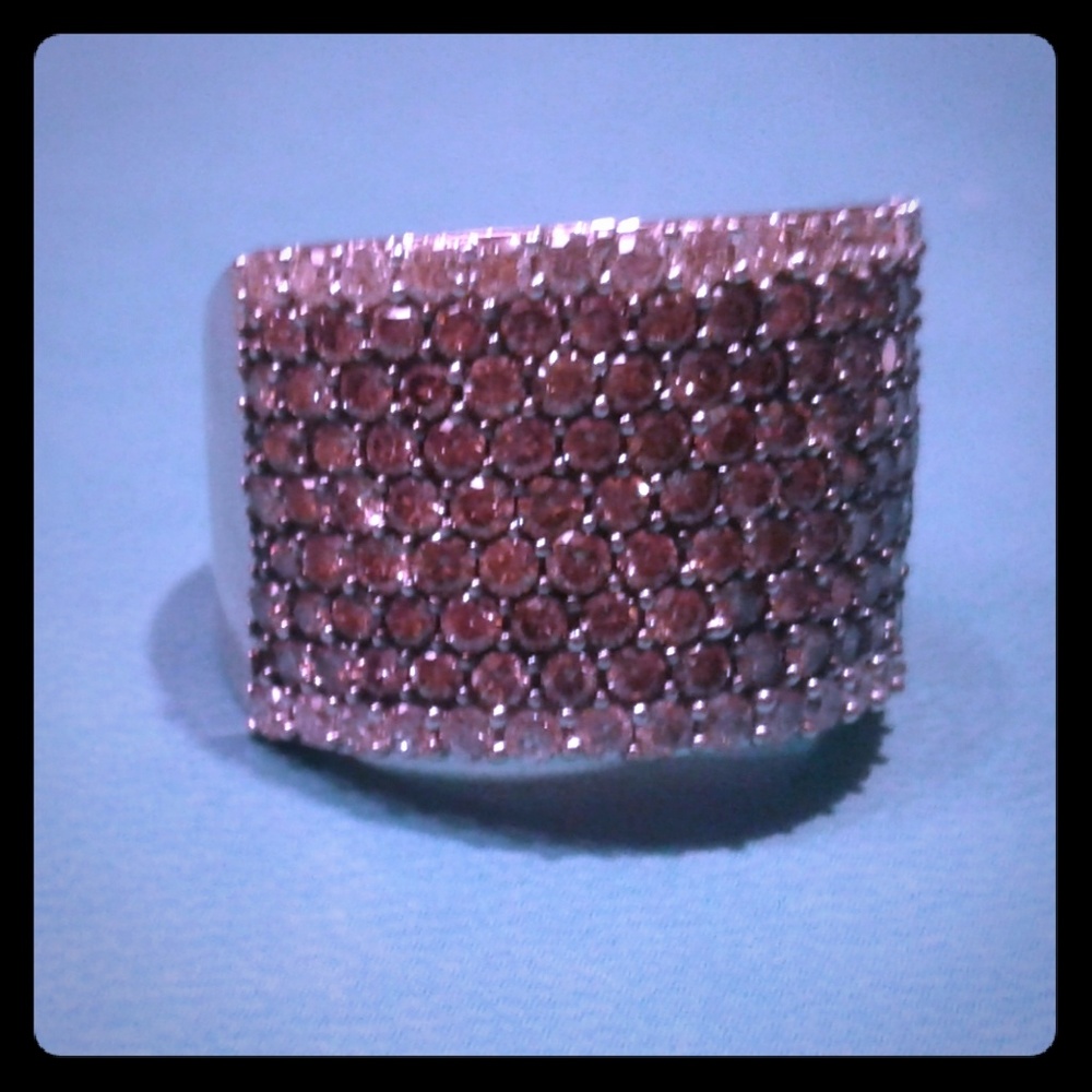 Diamond ring